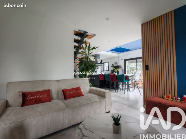 Maison 5 pièces 121 m²