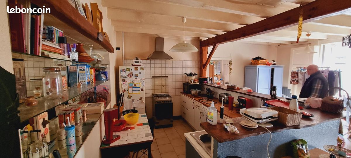 Maison 9 pièces 274 m² - Coulon 79510 (image principale 6)