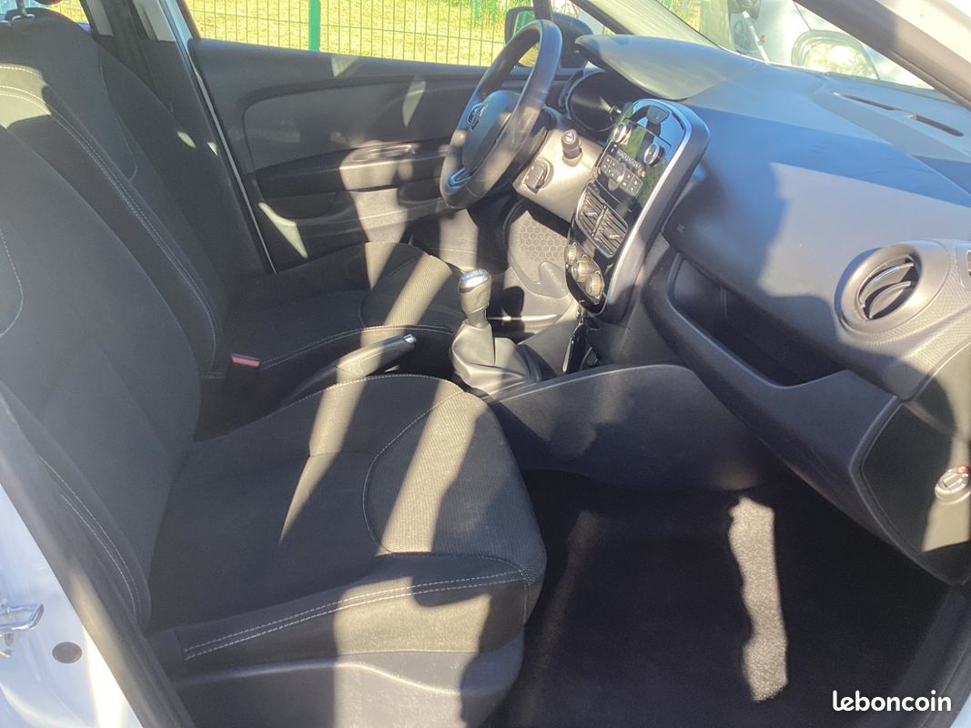 Renault CLIO IV Business Eco2 1.5 Dci (image 22)