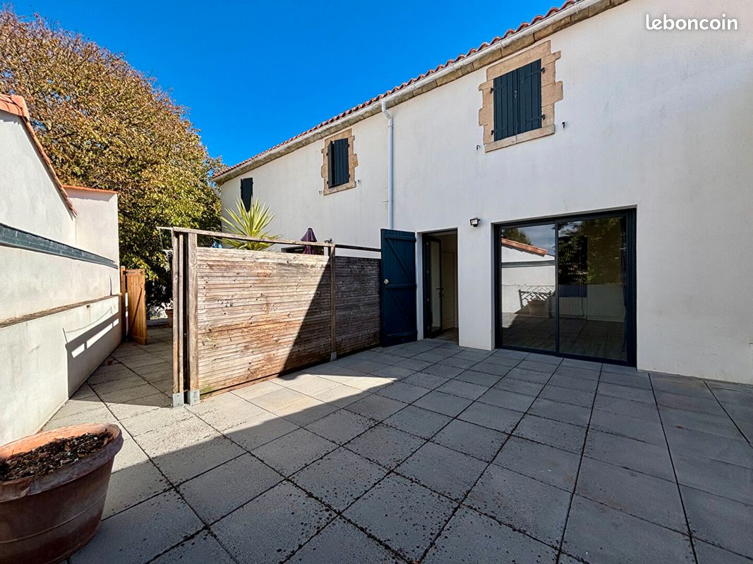 Appartement 3 pièces 59 m² · à Saint-Gilles-Croix-de-Vie · 59 m² · 830 €/mois
