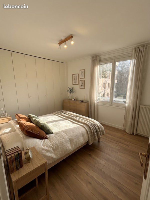 Parking 3 pièces 70 m² · à Lyon · 70 m² · 220 000 €