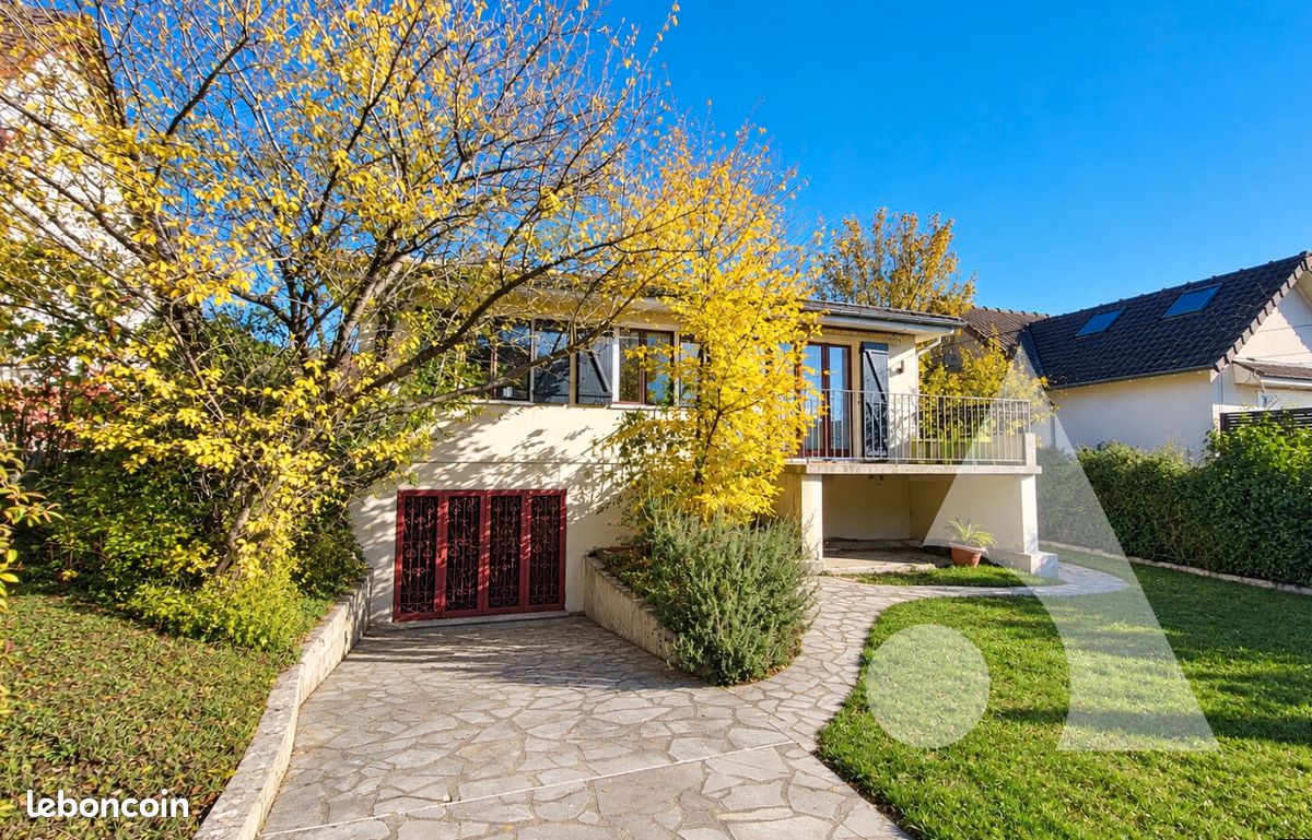 Maison 4 pièces 84 m² · à Triel-sur-Seine · 84 m² · 349 000 €