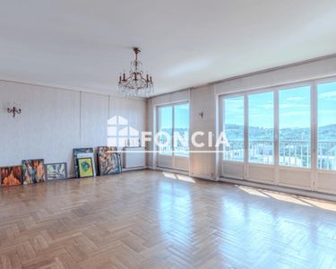 Appartement 219 000 € - 114 m²