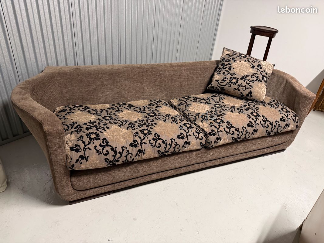 Roche Bobois — Grand canapé 3-4 places, tissu chenille taupe (image 1)