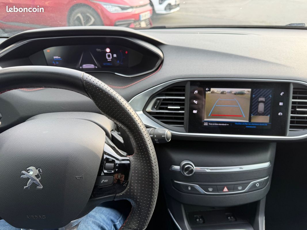 Peugeot 308 SW HDI 130 CH EAT8 GT GT (image 7)