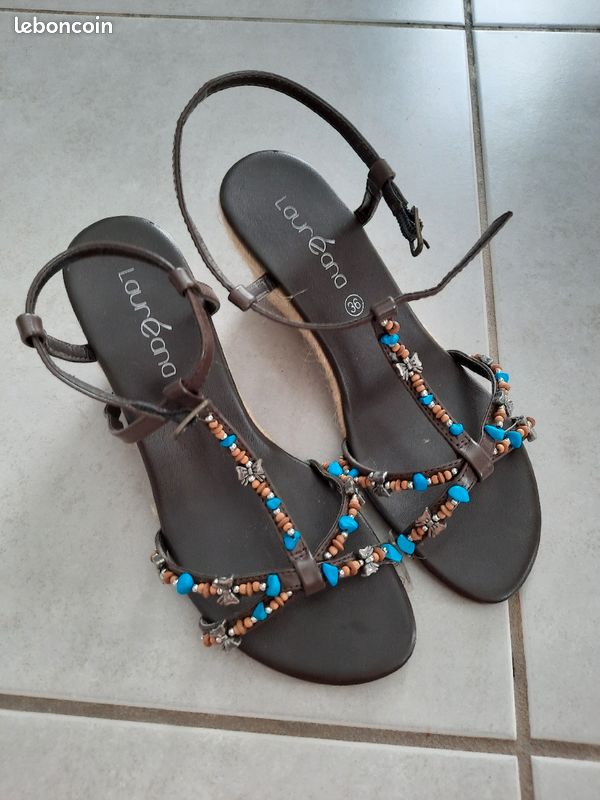 Ensemble paires de chaussures (image 7)