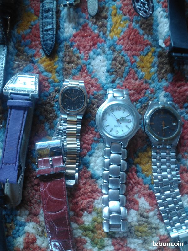 Lot 73 montres vintage (image 14)