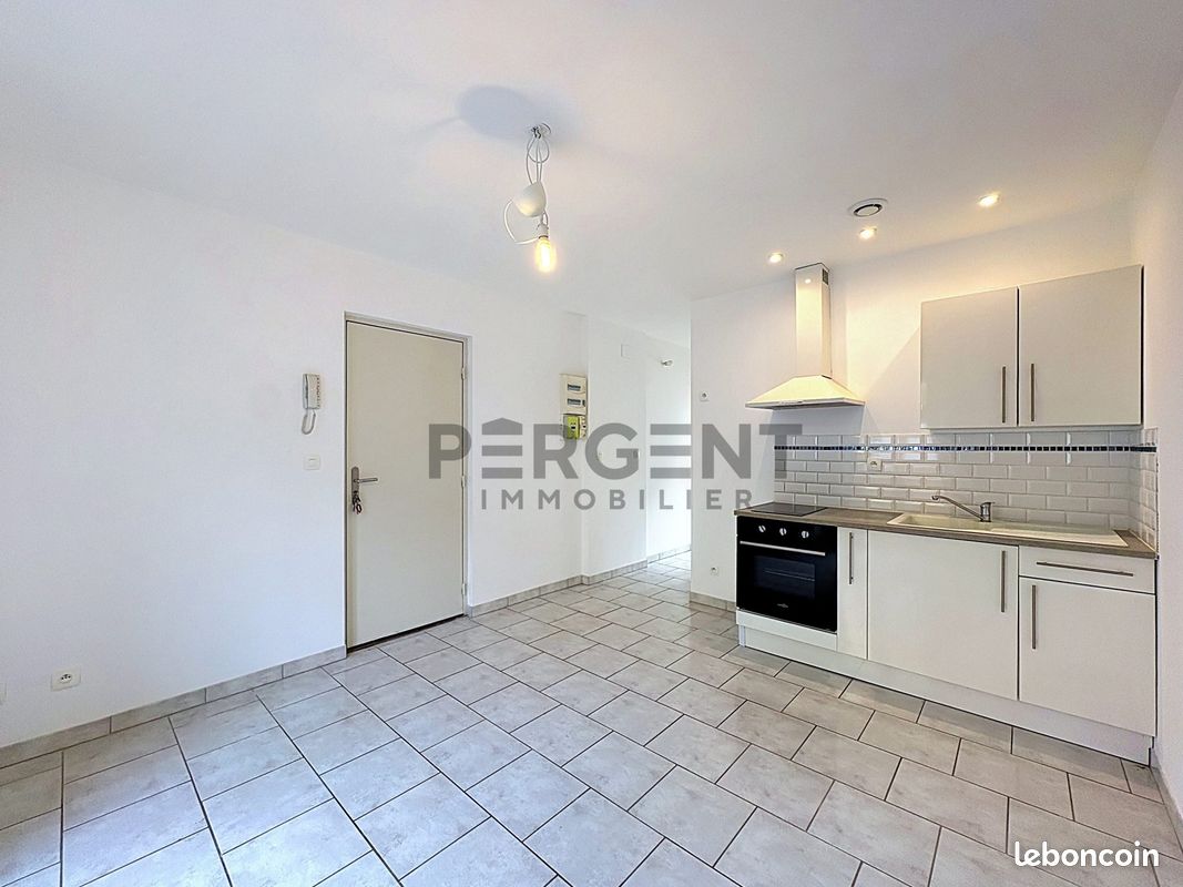 Appartement 2 pièces 30 m² · à Charleville-Mézières · 30 m² · 68 000 €