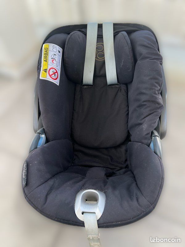 Cosy Cybex siège auto jamais accidenté + adaptateurs + protection pluie (image 1)