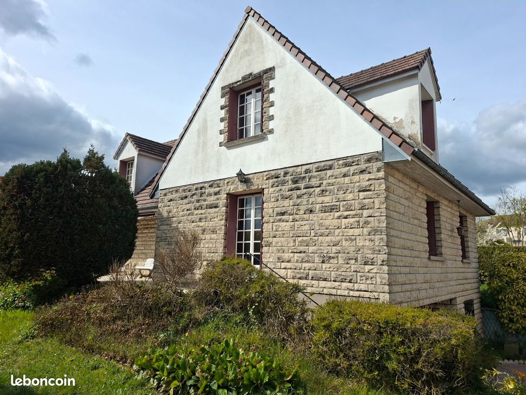 Maison 6 pièces 150 m² · à Courdimanche · 150 m² · 465 000 €