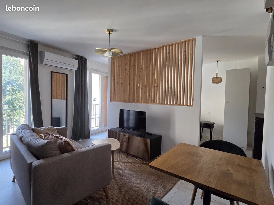 Appartement 1 pièce 28 m² · à Marseille · 28 m² · 830 €/mois