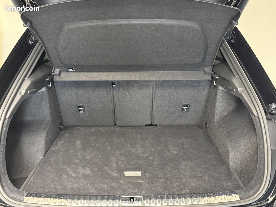 AUDI Q3 35 TFSI 150 ch S tronic 7 S line (image 9)