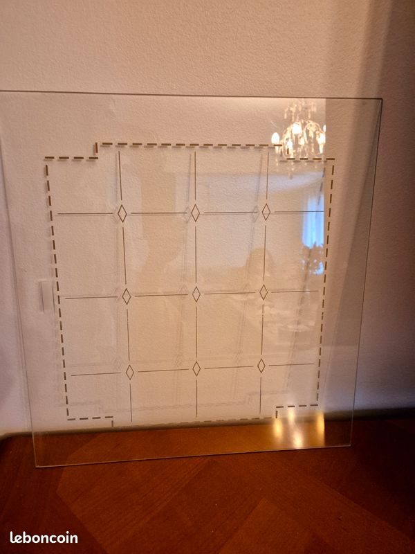 Vitre de meuble stylisé (image 6)