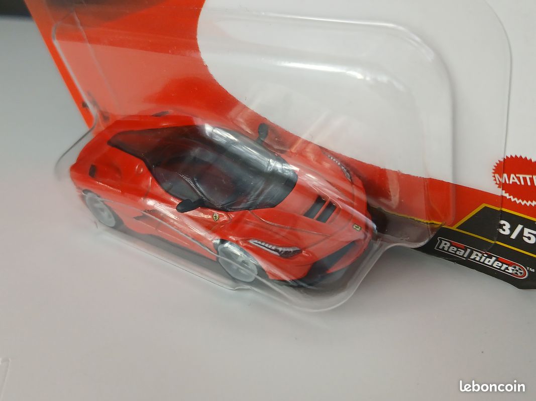 Hot Wheels premium Euro Speed Ferrari LaFerrari (image 3)