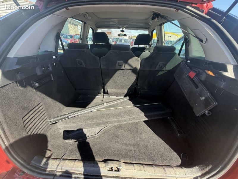 Citroen C4 PICASSO 1.6 HDI110 FAP EXCLUSIVE (image 17)