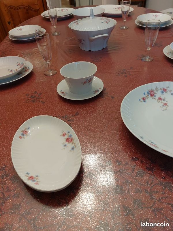 Service 57 pièces en porcelaine (image 11)