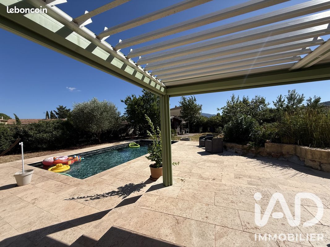 Maison 6 pièces 110 m² · à Le Luc · 110 m² · 382 000 €