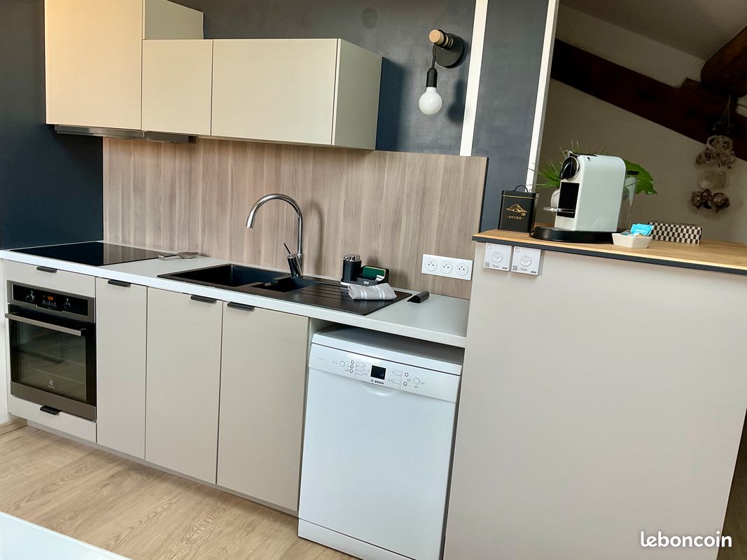Appartement 2 pièces 85 m² · à Rillieux-la-Pape · 85 m² · 995 €/mois