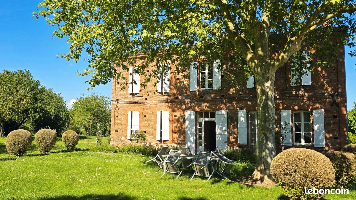 Maison 9 pièces 240 m² · à Montauban · 240 m² · 790 000 €