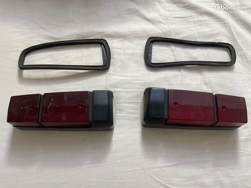 Cabochons de feux AR Citroën DS ID DSUPER DSPECIAL (image 1)