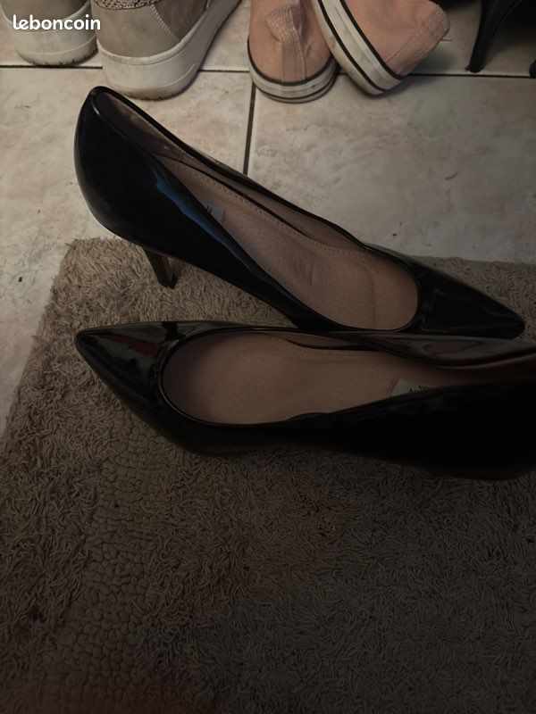 Chaussure à talon pour femme (image 2)
