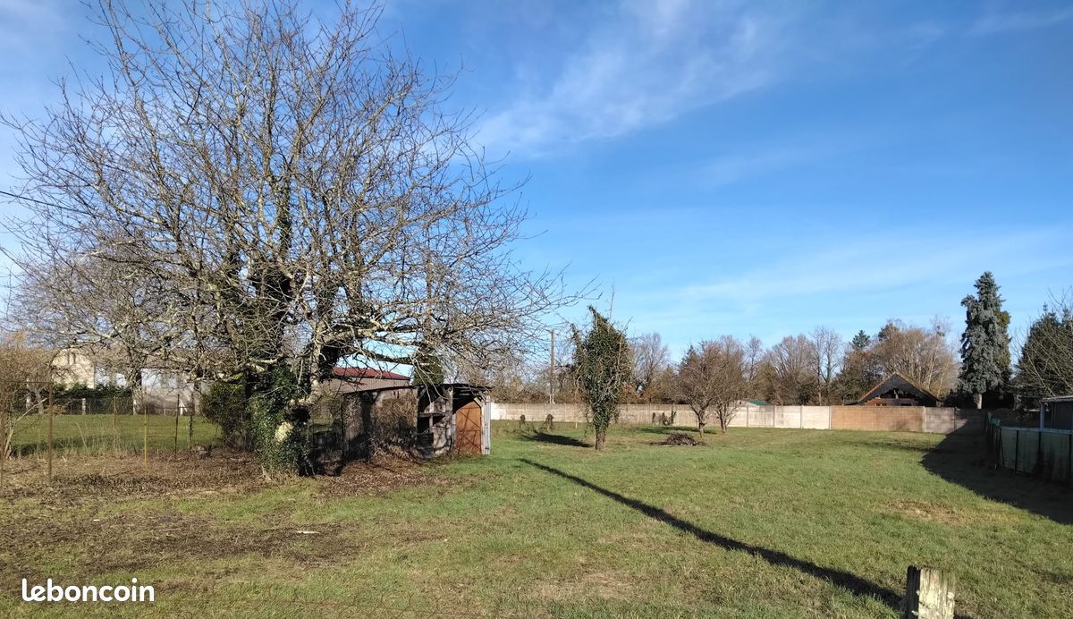 TERRAIN à batir · à Martizay · 13 000 €