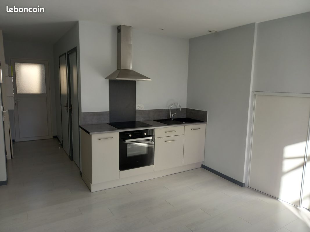 Appartement 3 pièces 50 m² · à Lisle · 50 m² · 550 €/mois