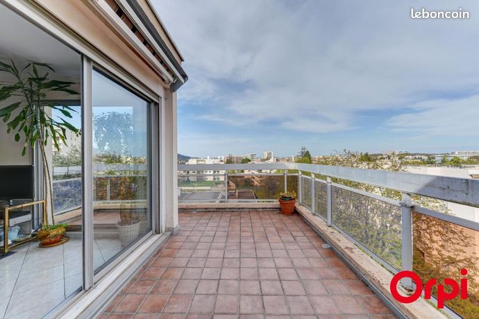 Appartement 3 pièces 94 m²