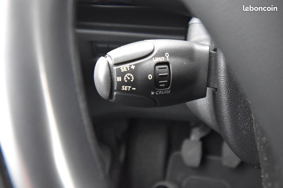 CITROEN DS 3 1.2 110 CH SOCHIC - GARANTIE 6 MOIs (image 14)
