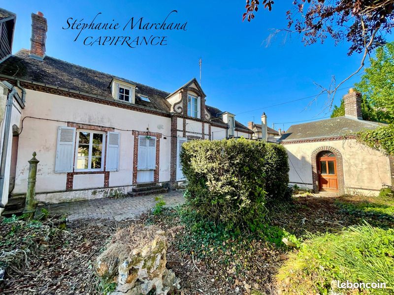 Maison 7 pièces 114 m² · à Illiers-Combray · 114 m² · 157 000 €