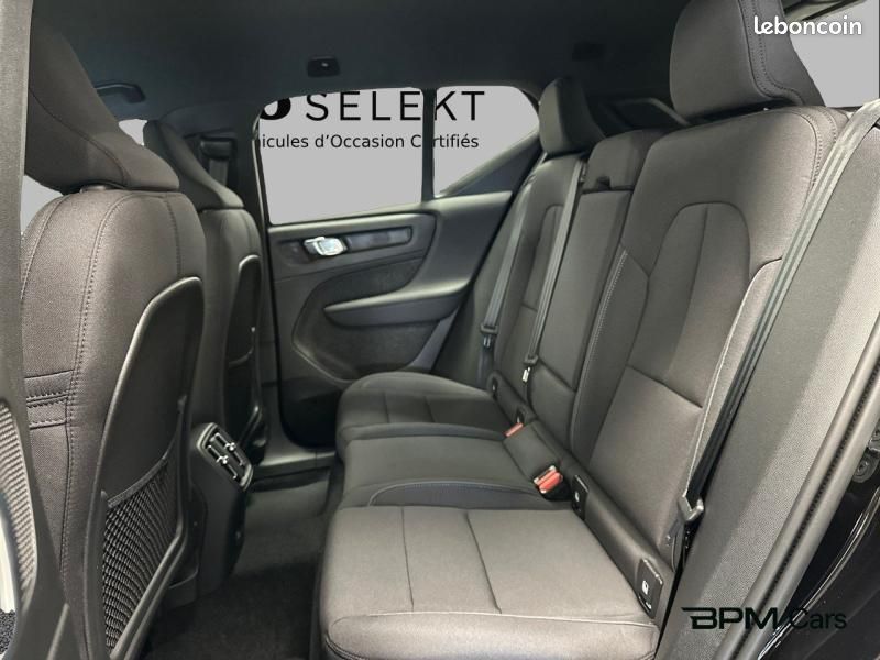 Volvo EX40 Single Extended Range 252ch Plus (image 6)