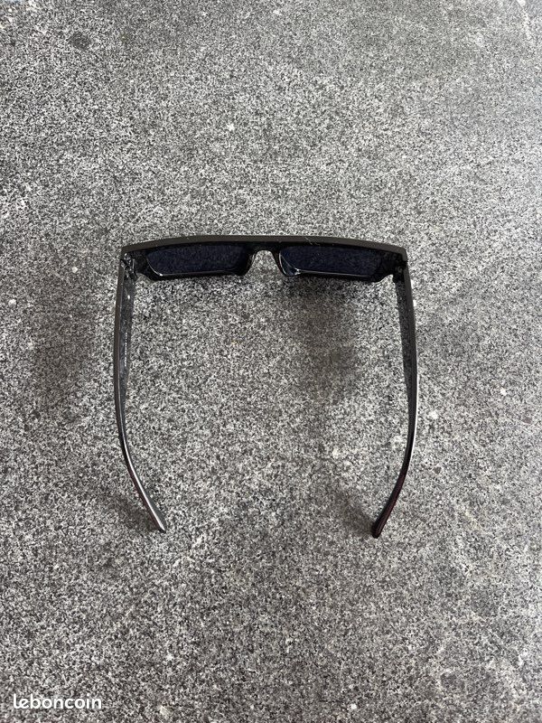 Lunette de soleil off-white (image 3)
