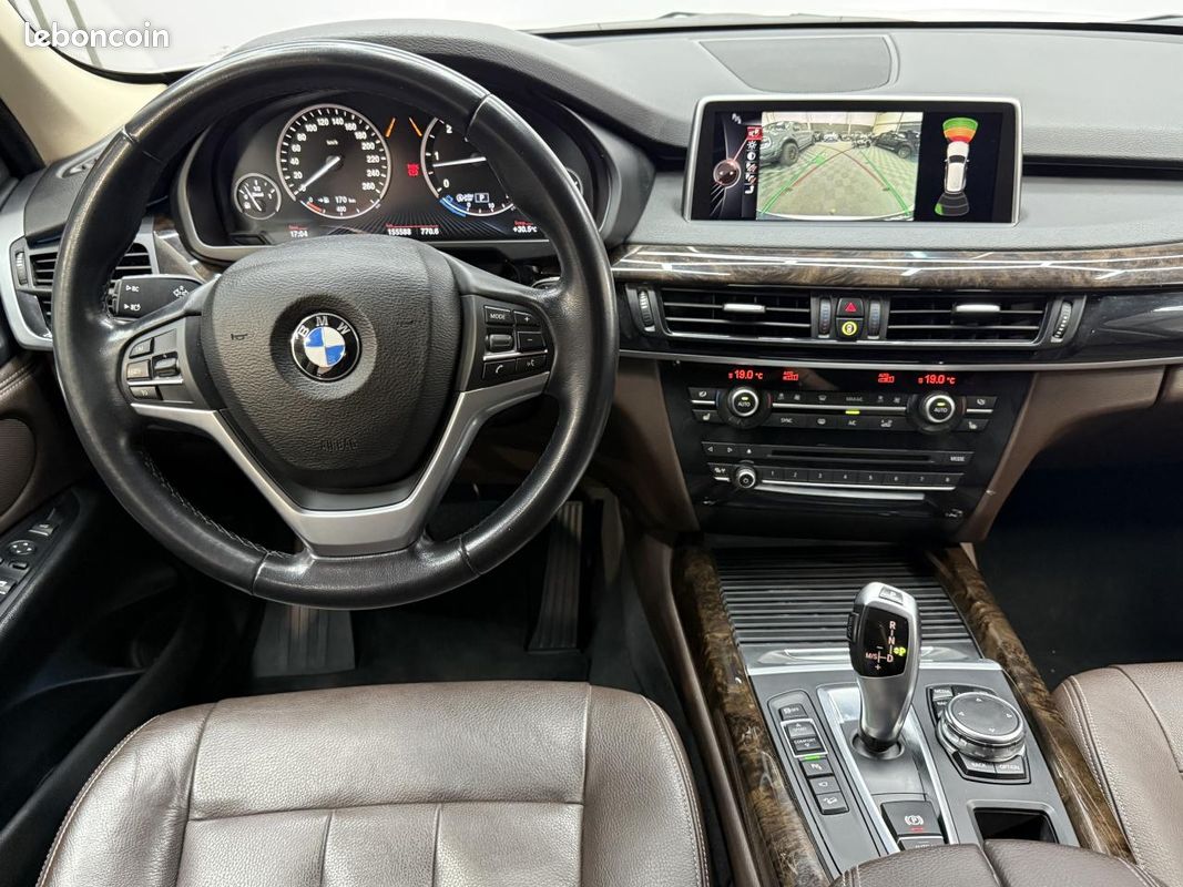 BMW X5 xDrive 30d - BVA Lounge Plus - Suivi complet BMW - Sièges électriques - Attelage - Affichage tête h (image 9)