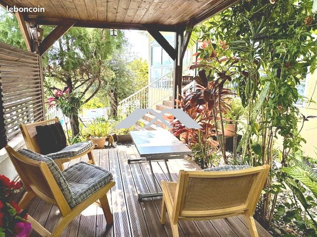 Maison 6 pièces 160 m² · à Saint-Joseph · 160 m² · 349 800 €