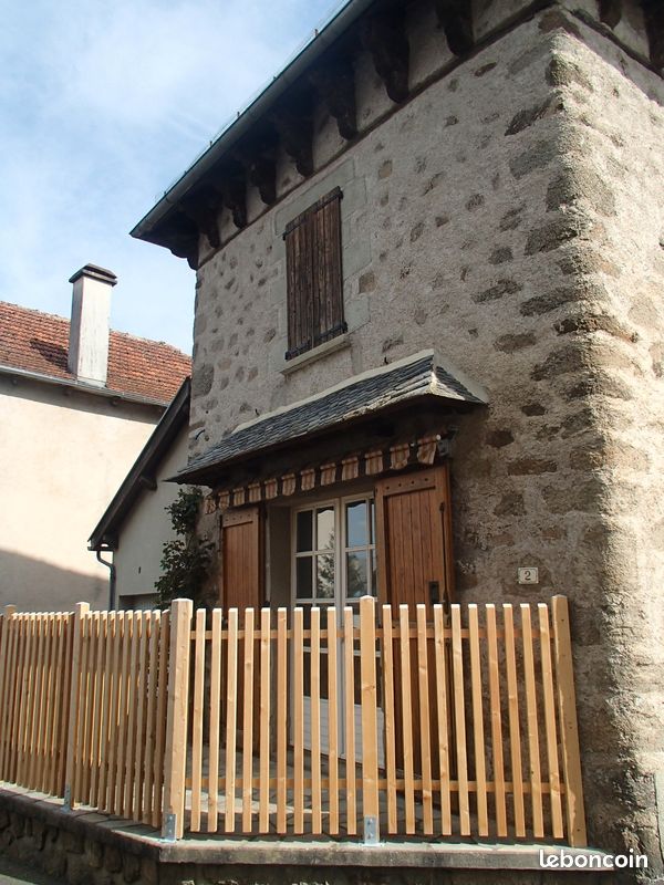 Maison 3 pièces 87 m² · à Cassaniouze · 87 m² · 112 000 €