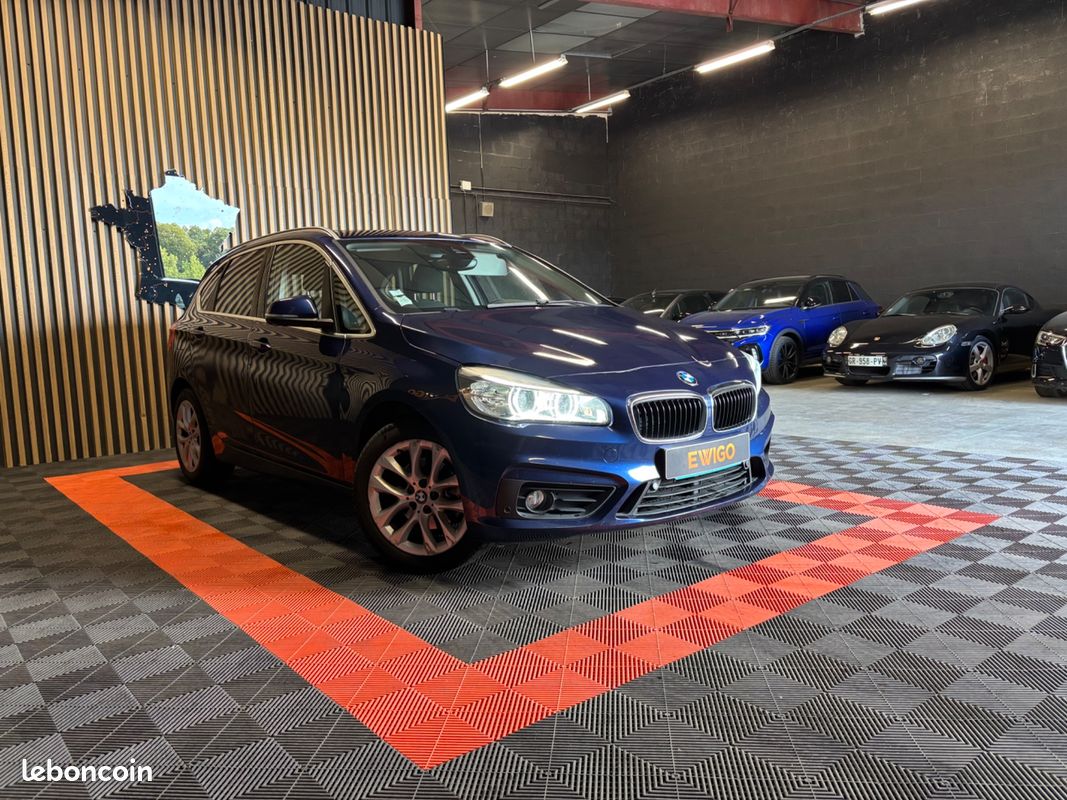 BMW SERIE 2 ACTIVE-TOURER 2.0 218 D 150 Ch LOUNGE - Toit ouvrant - Attelage - Sièges Chauffants - Hayon Elec (image 14)