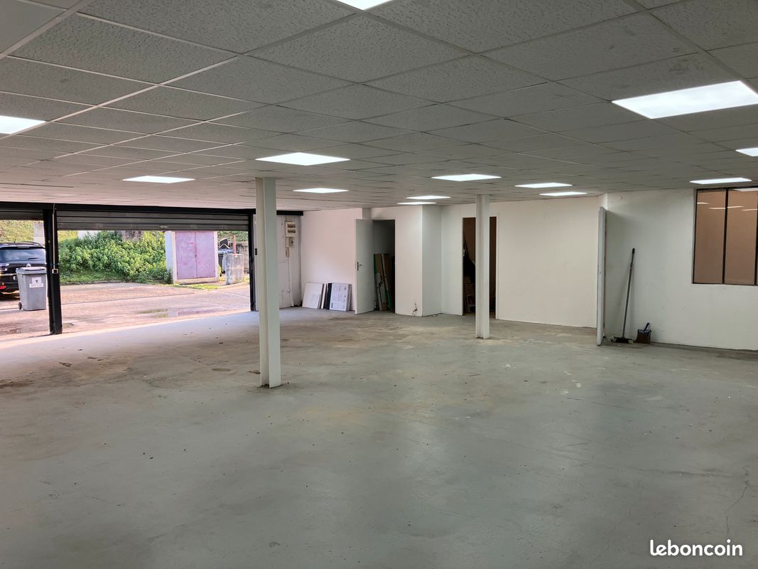 À louer – Local 145 m² – Activités / Bureaux – Verneuil-en-Halatte (image 4)