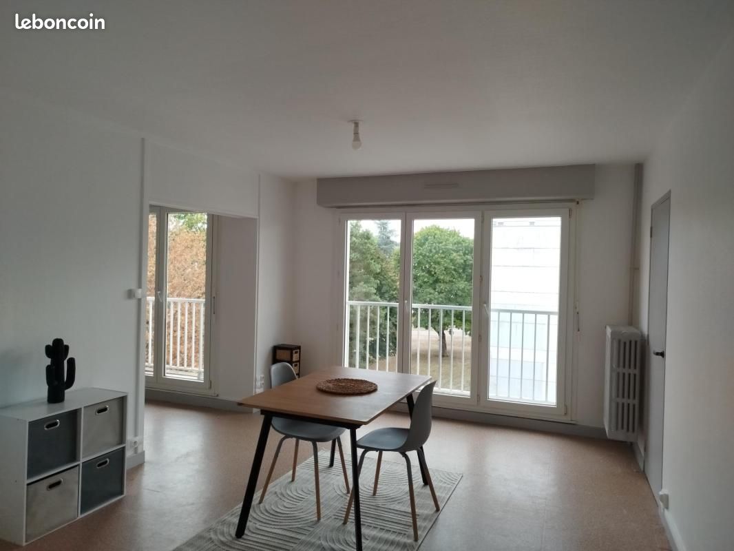 Appartement 4 pièces 74 m² · à Neufchâteau · 74 m² · 566 €/mois