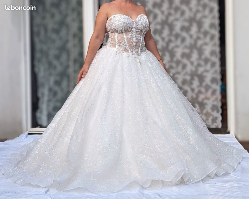 Bustier Dentelle Robe De MariÃ©e Princesse Bustier Paillette