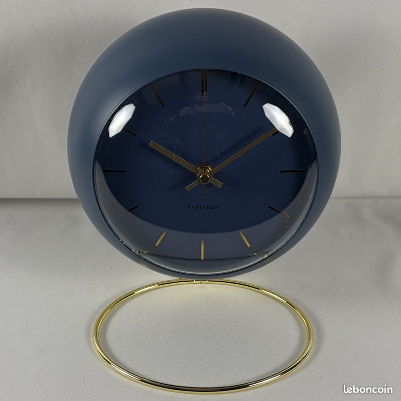 Pendule murale karlsson - Décoration