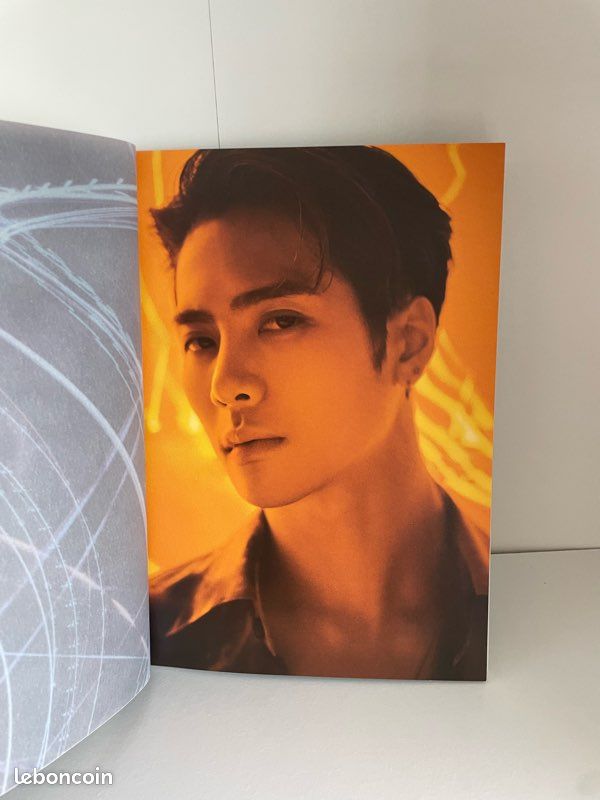 GOT7 album Spinning top (image 3)