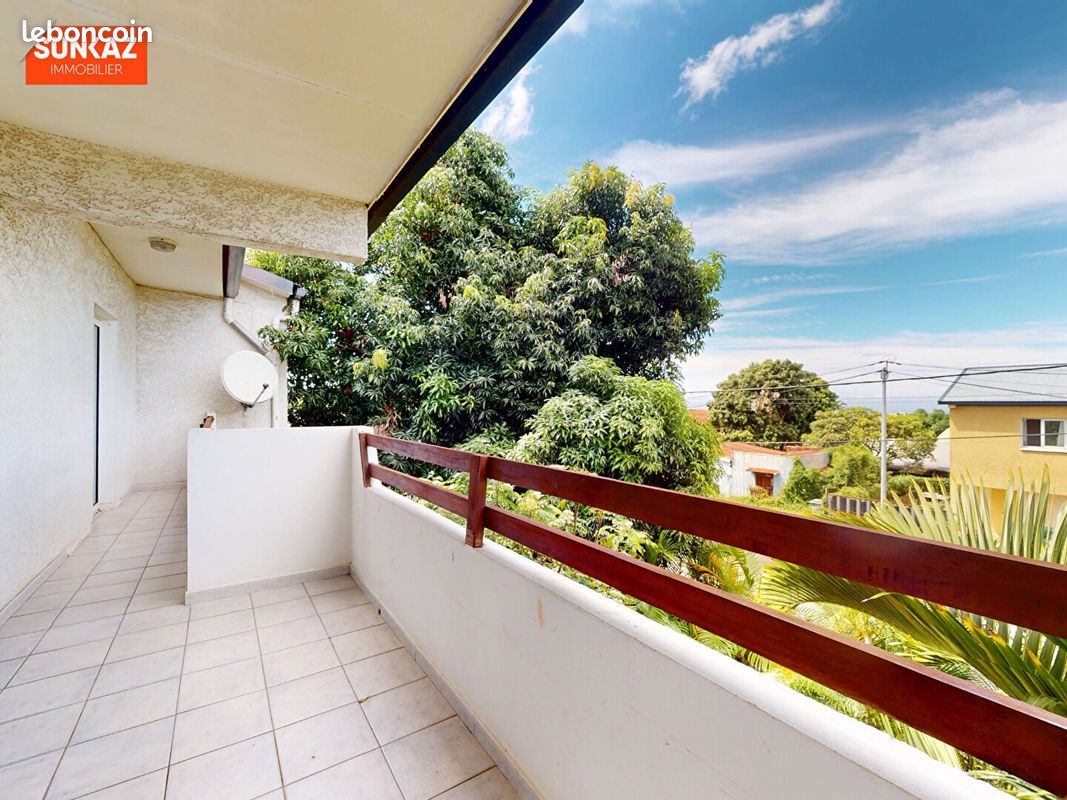 Appartement 4 pièces 79 m² · à Saint-Pierre · 79 m² · 172 000 €