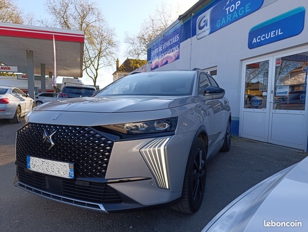 DS 7 (X74) E-TENSE 4x4 1.6i HER 300ch Esprit Voyage (image 1)
