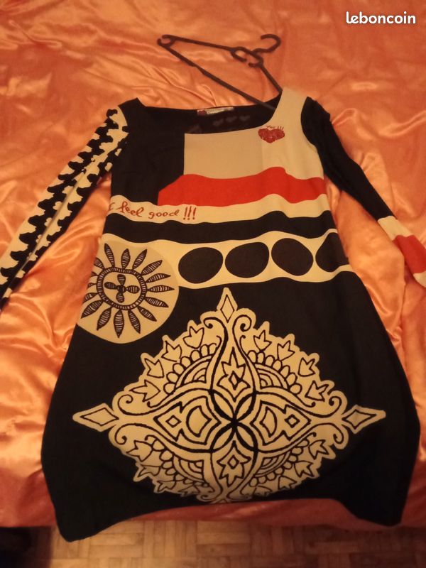 Robe véritable Desigual t 38 (image 1)