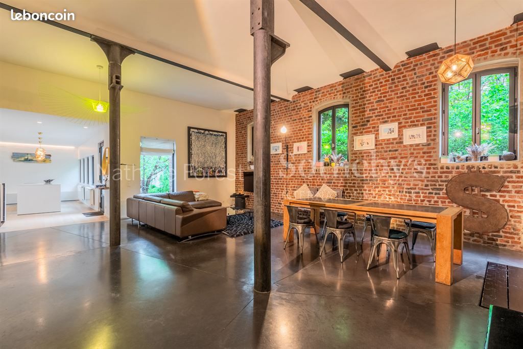 Appartement 5 pièces 217 m² · à Lille · 217 m² · 699 000 €