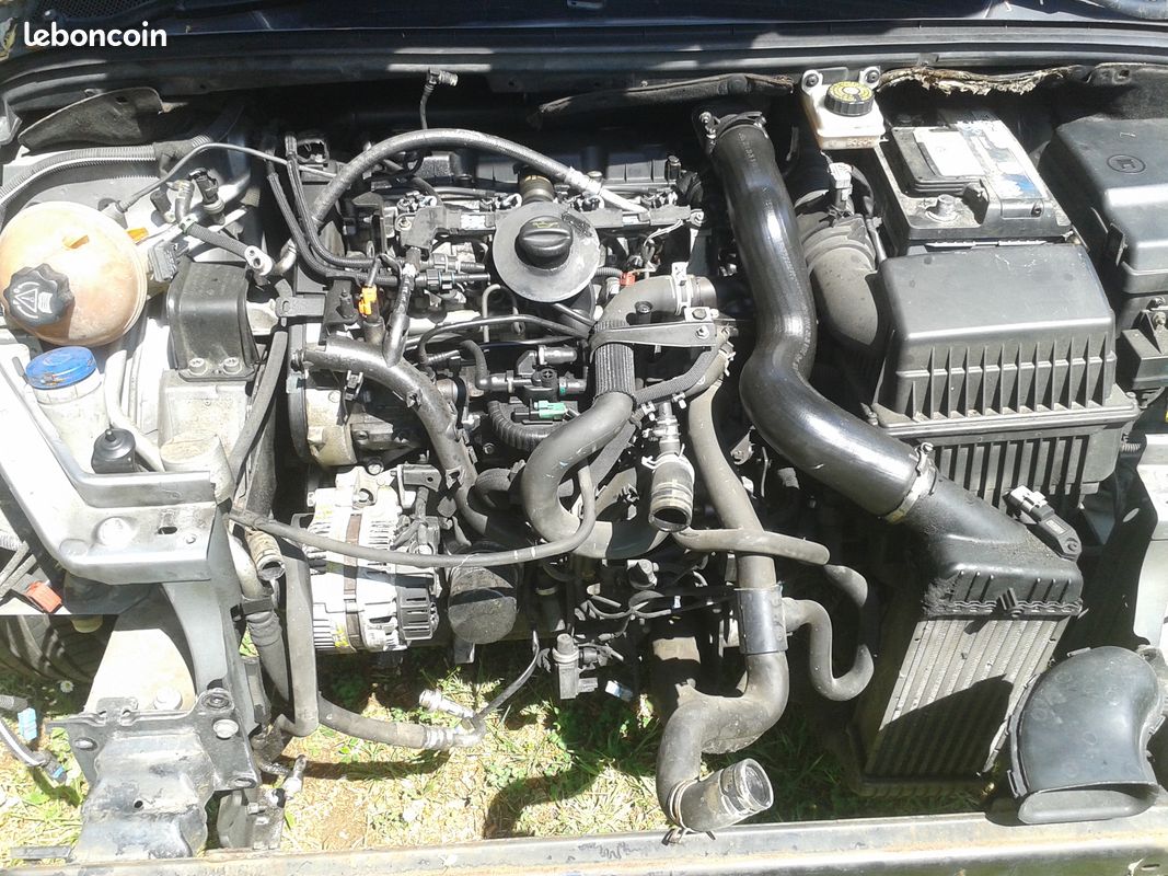 Pièce 307 Peugeot 2l hdi (PAS DE FAP vendu) (image 2)