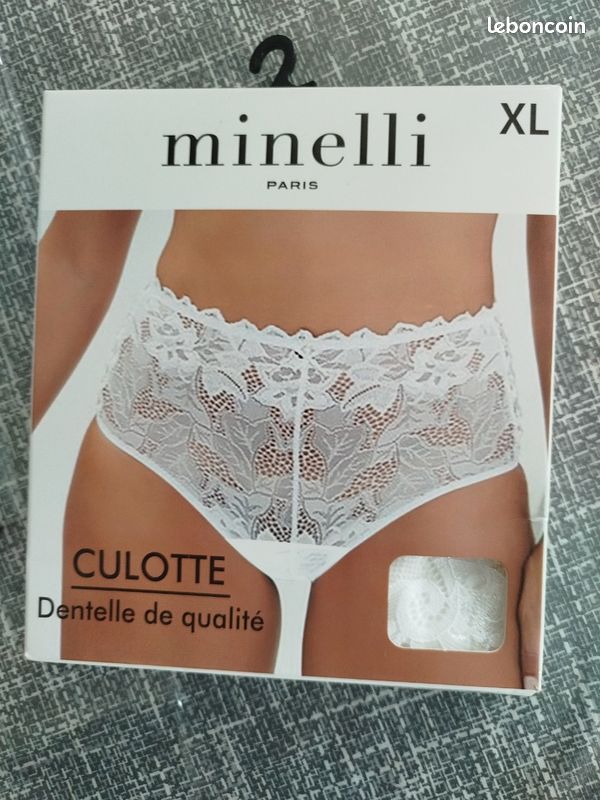 Culotte En Dentelle Noire Taille XL - Neuve (sans étiquette) - Sous-vêtement Féminin