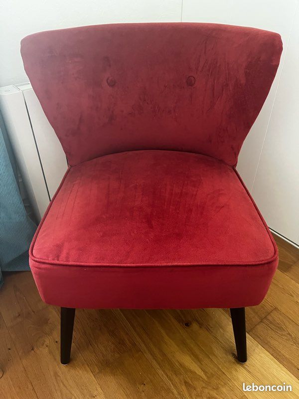 Fauteuil Rouge Velours (image 1)