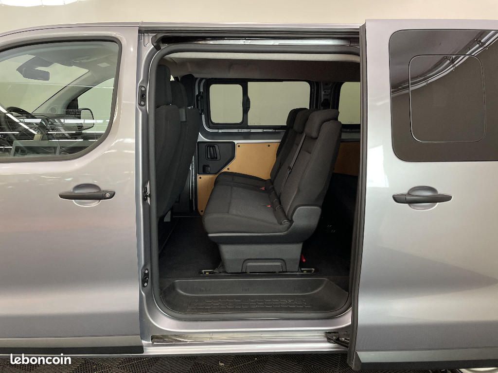 Toyota PROACE COMBI MC23 Long 2.0L 140 D-4D BVM6 Dynamic Confort (image 17)