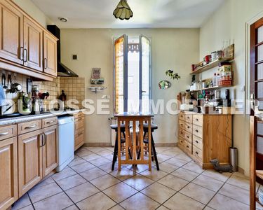 Maison 599 000 € - 195 m²